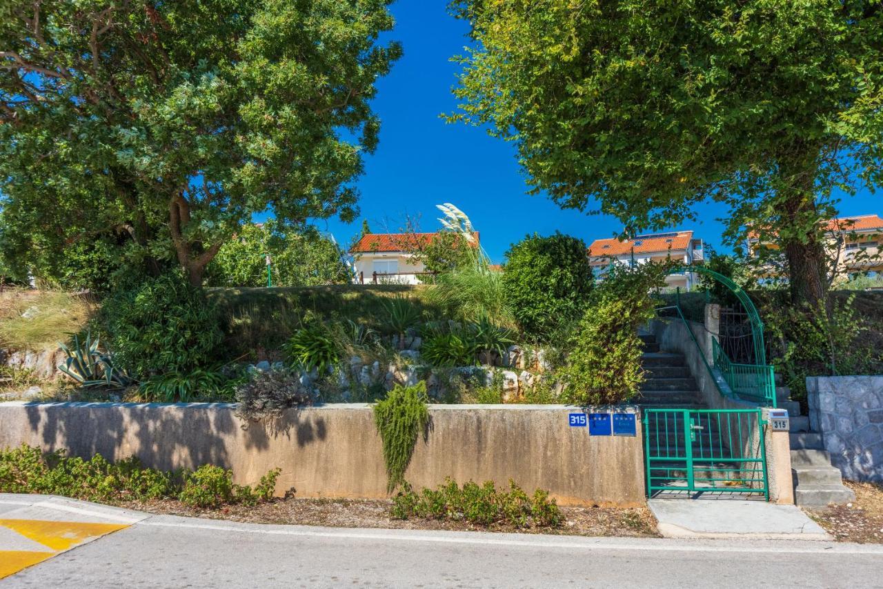 Apartments Star By The Sea Čižići المظهر الخارجي الصورة