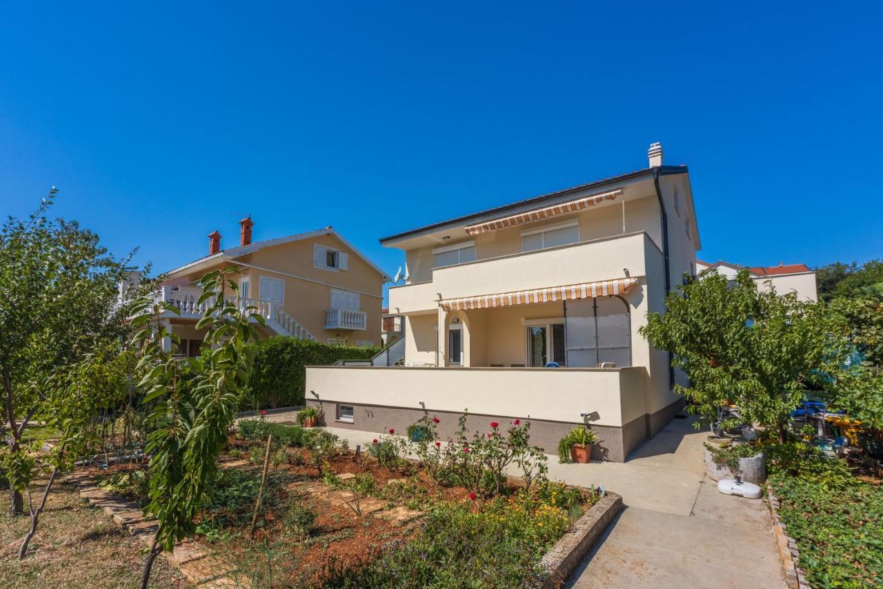 Apartments Star By The Sea Čižići المظهر الخارجي الصورة